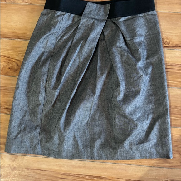 Simons Dresses & Skirts - 🌫️ Twik by Simons Grey Pleated Skirt with Exposed Zipper • Size L